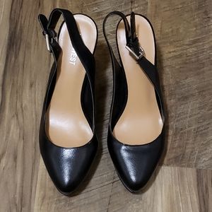 NWOT Almond toe sling black leather (7)